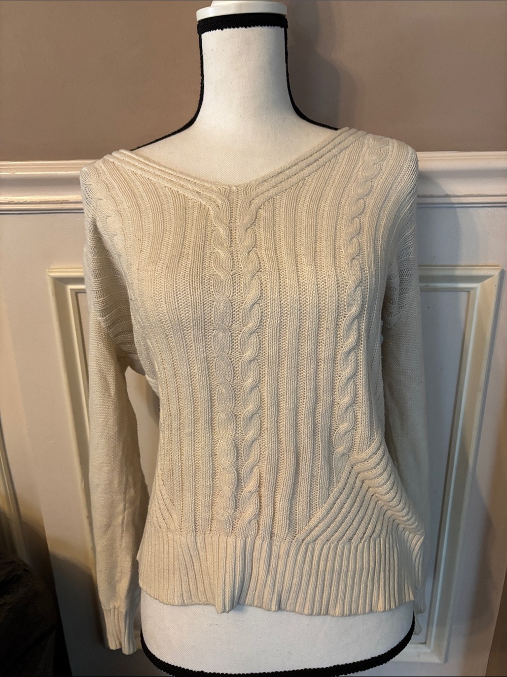 Chaps Cream Cable-Knit V-Neck Sweater